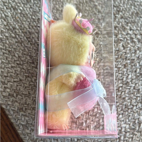 Labubu - Picture 2 of 4